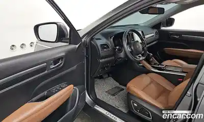 Renault QM6 2023 2.0 Автомат в Москве № 520551, миниатюра 9