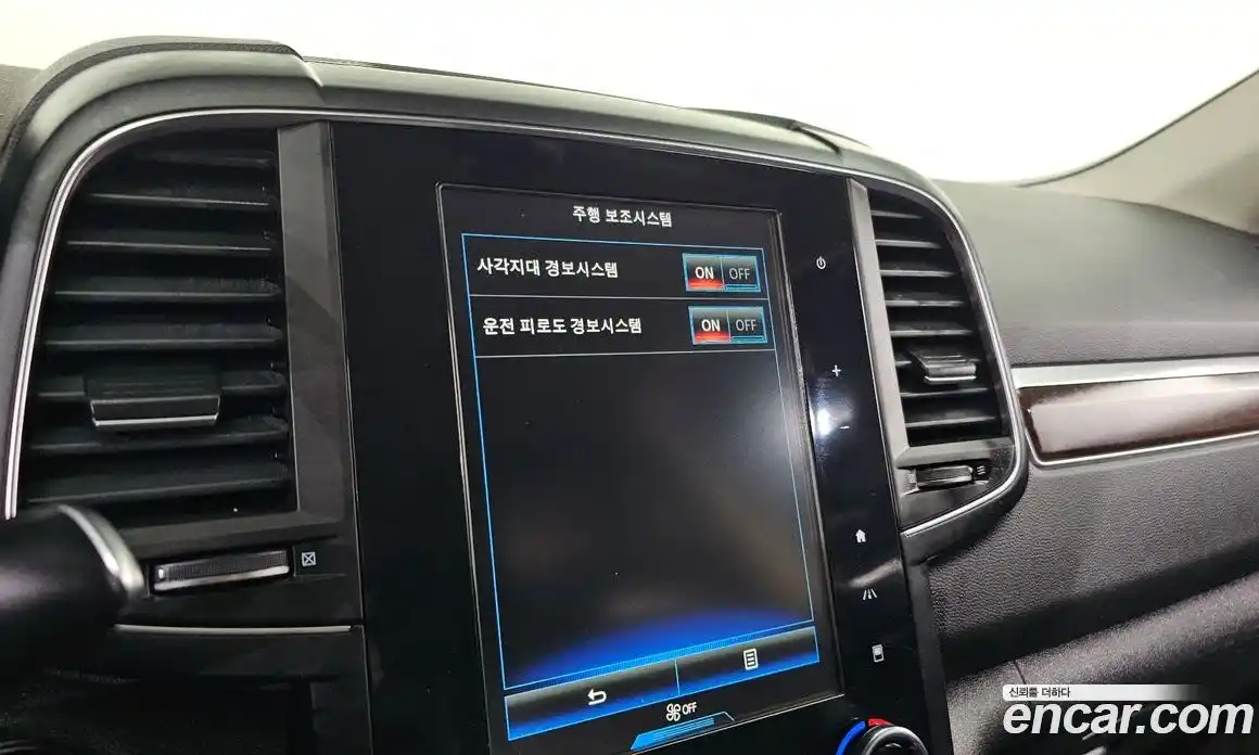 Renault QM6 2020 2.0 Автомат в Москве № 520921, фото 16