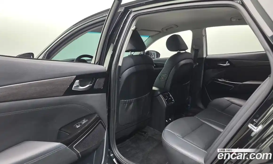 Kia K7 2020 2.5 Автомат в Москве № 522587, фото 17