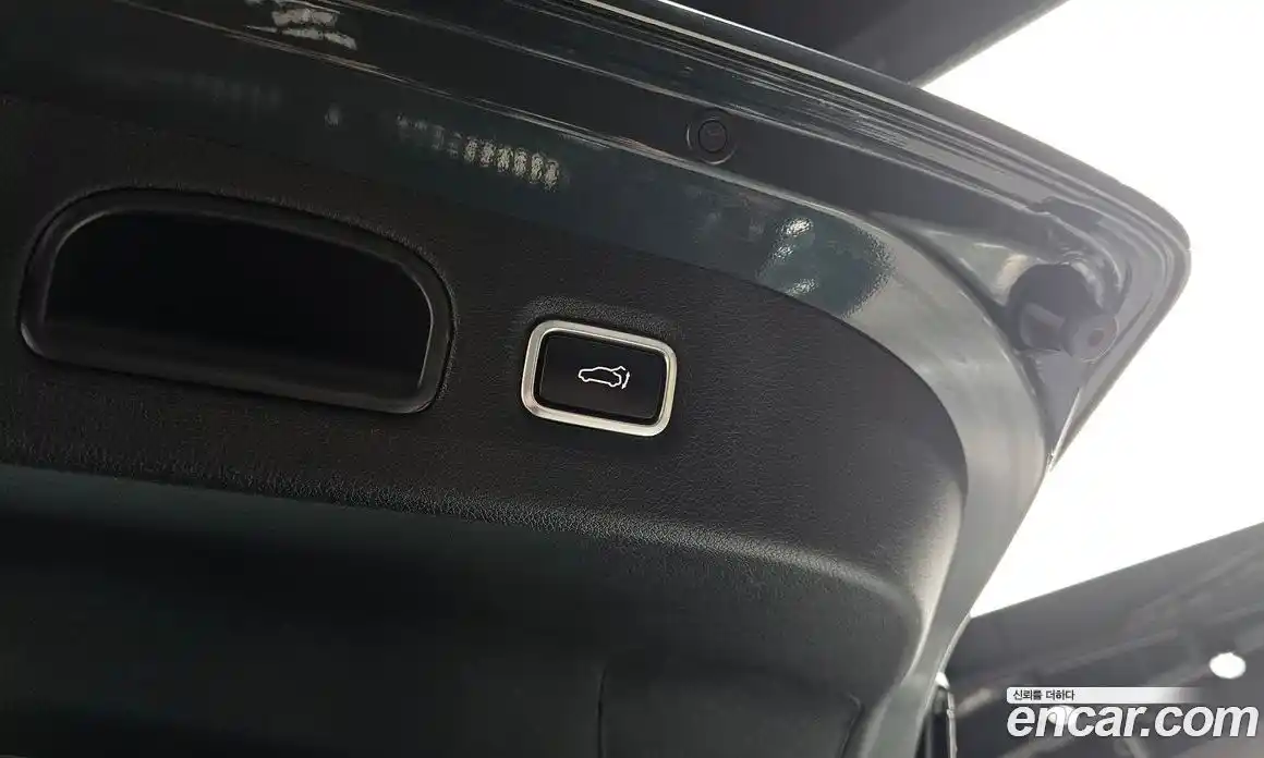 Kia Stinger 2023 3.3 Автомат в Москве № 522901, фото 19