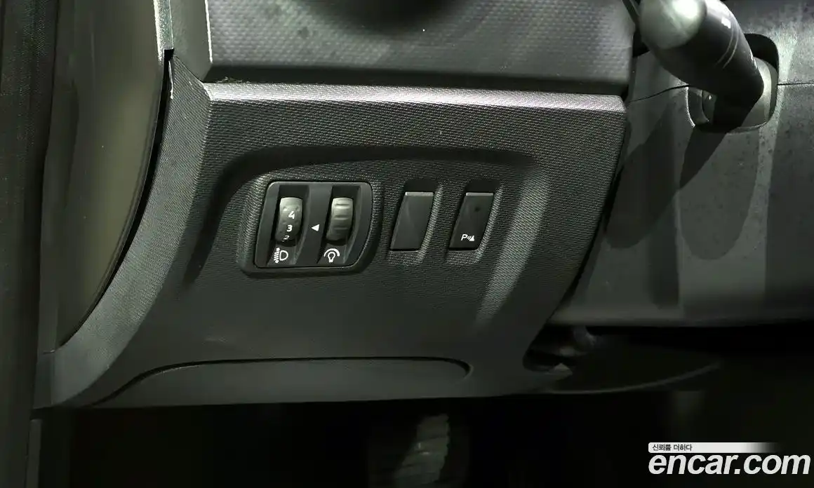 Renault QM3 2015 1.5 Автомат в Москве № 523465, фото 14