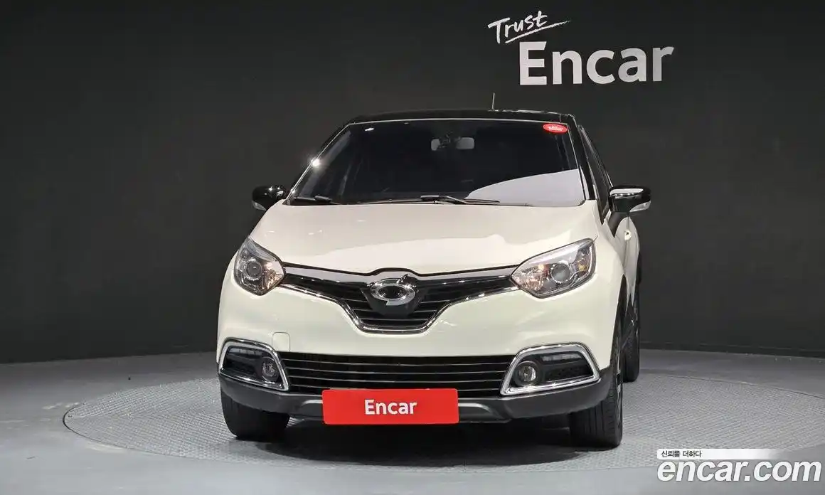 Renault QM3 2015 1.5 Автомат в Москве № 523465, фото 3