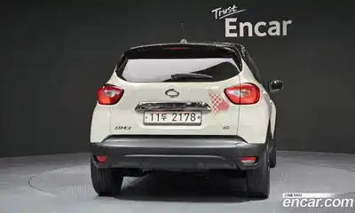 Renault QM3 2015 1.5 Автомат в Москве № 523465, миниатюра 4