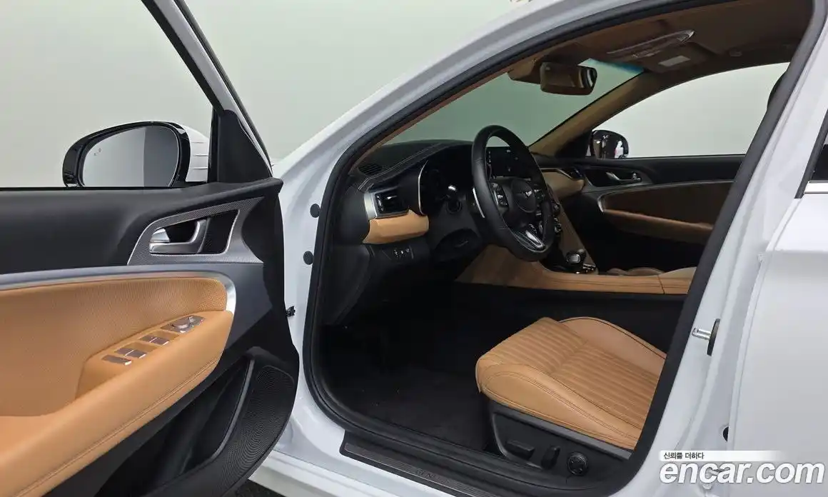 Genesis G70 2023 2.0 Автомат в Москве № 523603, фото 12