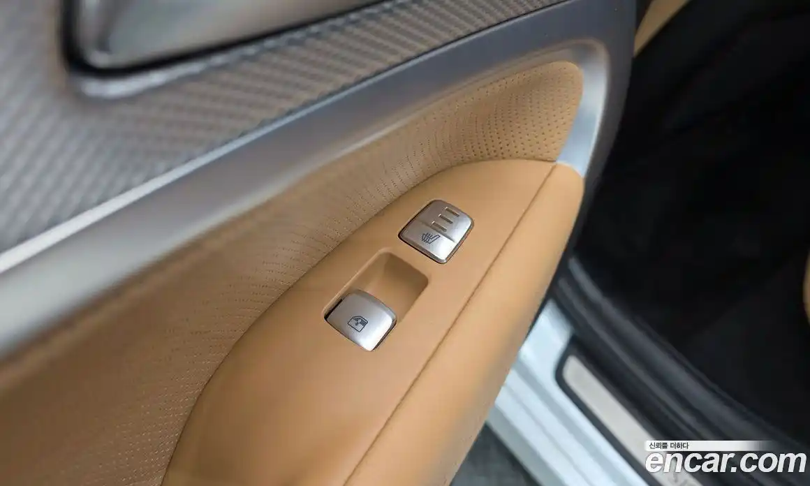 Genesis G70 2023 2.0 Автомат в Москве № 523603, фото 18