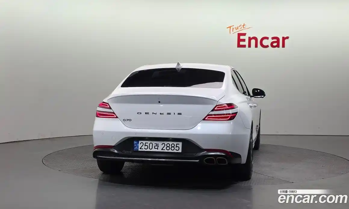 Genesis G70 2023 2.0 Автомат в Москве № 523603, фото 4