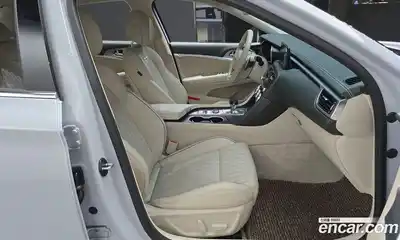 Genesis G70 2022 2.0 Автомат в Москве № 523786, миниатюра 10