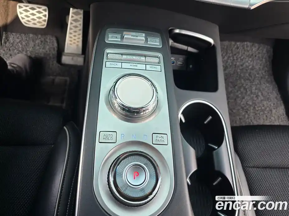 Genesis GV70 2021 3.5 Автомат в Москве № 523793, фото 16