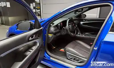 Genesis G70 2020 2.0 Автомат в Москве № 523867, миниатюра 11