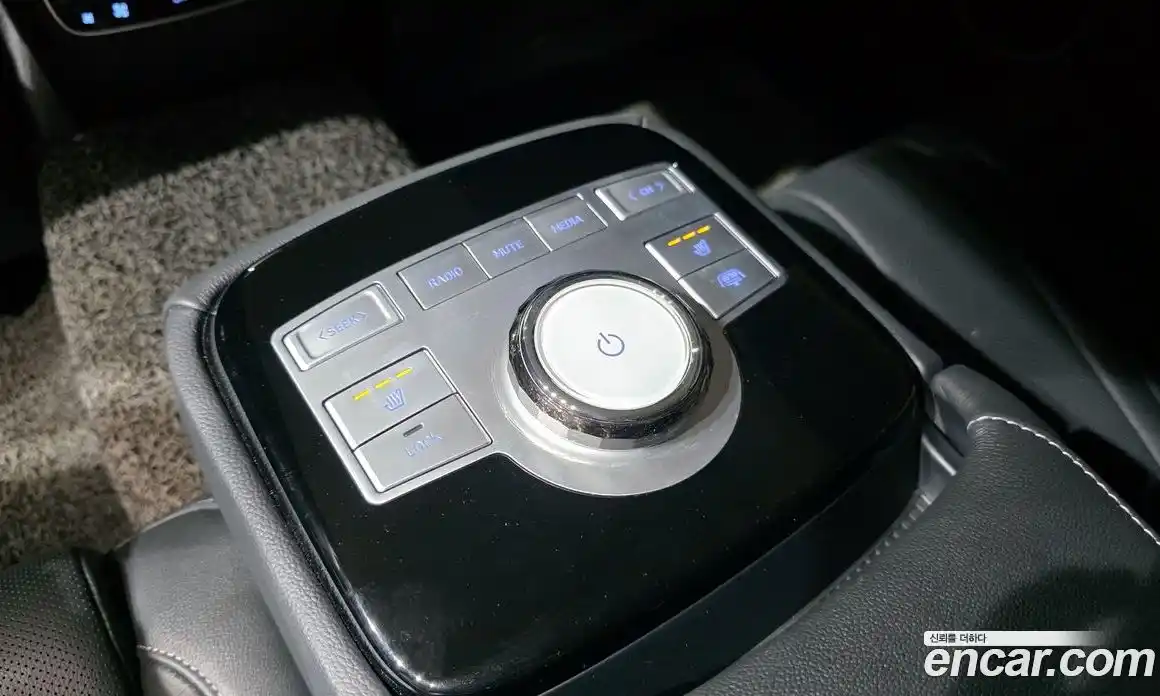 Genesis G80 2023 2.5 Автомат в Москве № 524070, фото 19