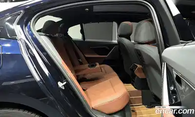 BMW 5-Series 2025 2.0 Автомат в Москве № 525461, миниатюра 12