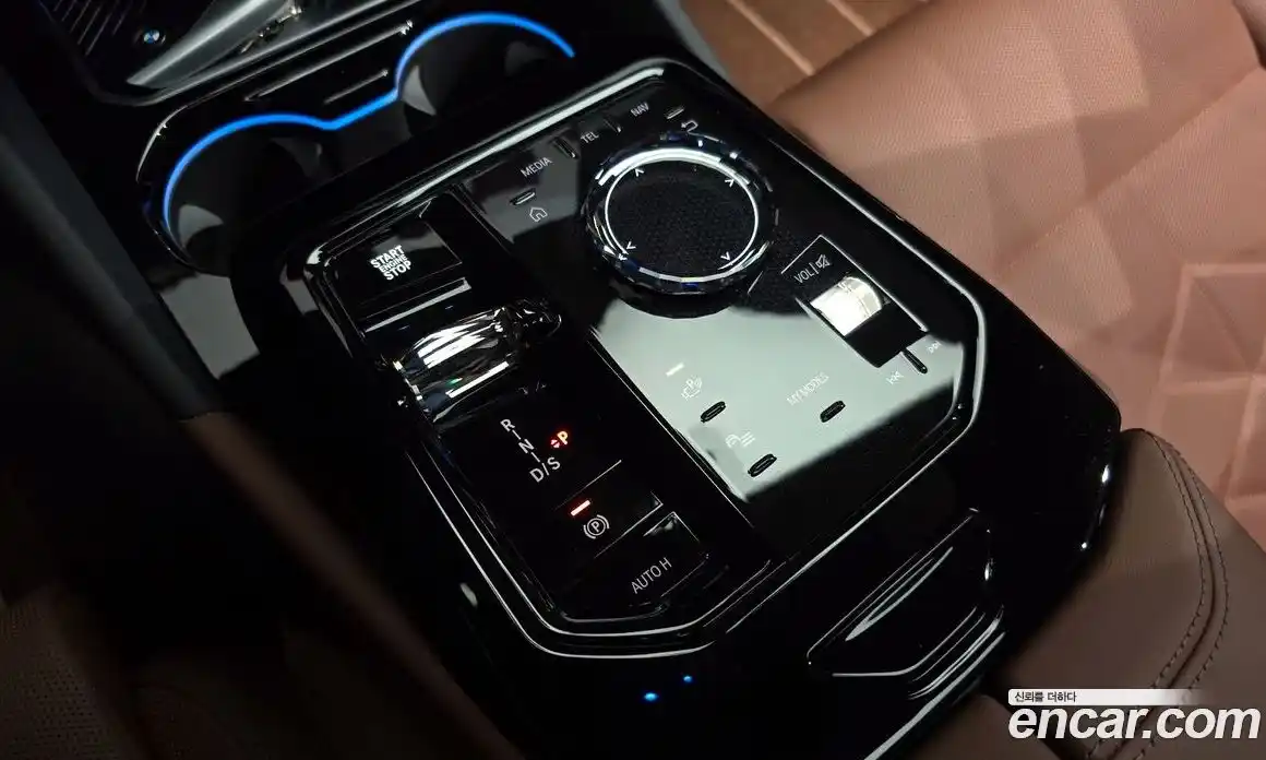 BMW 5-Series 2025 2.0 Автомат в Москве № 525461, фото 9