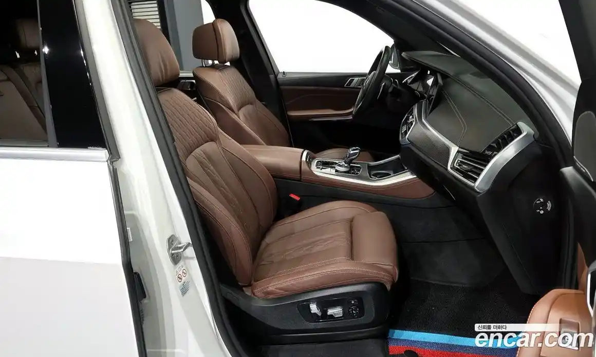 BMW X5 2023 3.0 Автомат в Москве № 525996, фото 11