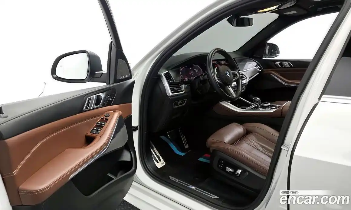 BMW X5 2023 3.0 Автомат в Москве № 525996, фото 10