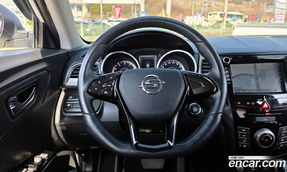 SsangYong TIBOLI 2017 1.6 Автомат в Москве № 526260, фото 13