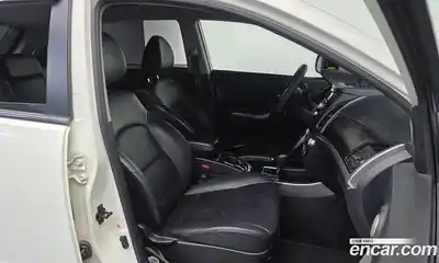 SsangYong Korando 2014 2.0 Автомат в Москве № 526837, миниатюра 10