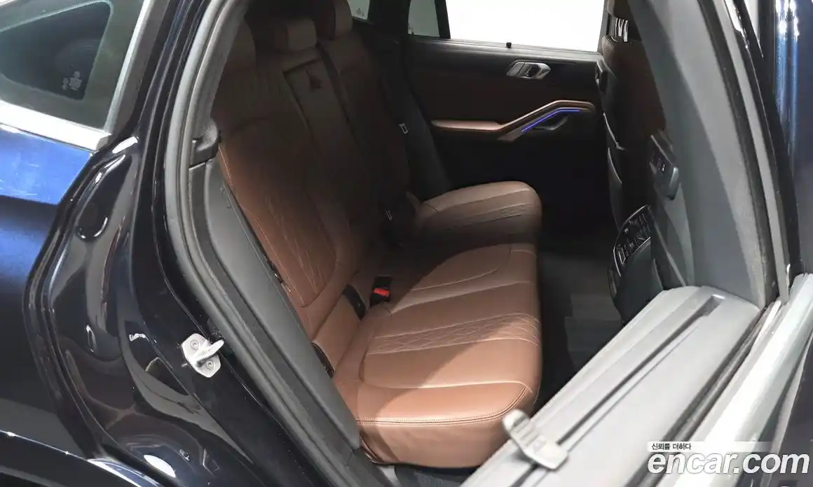 BMW X6 2022 3.0 Автомат в Москве № 529061, фото 11