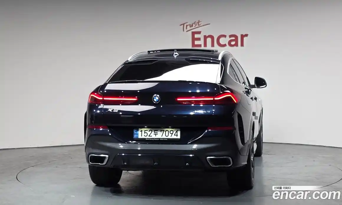 BMW X6 2022 3.0 Автомат в Москве № 529061, фото 3