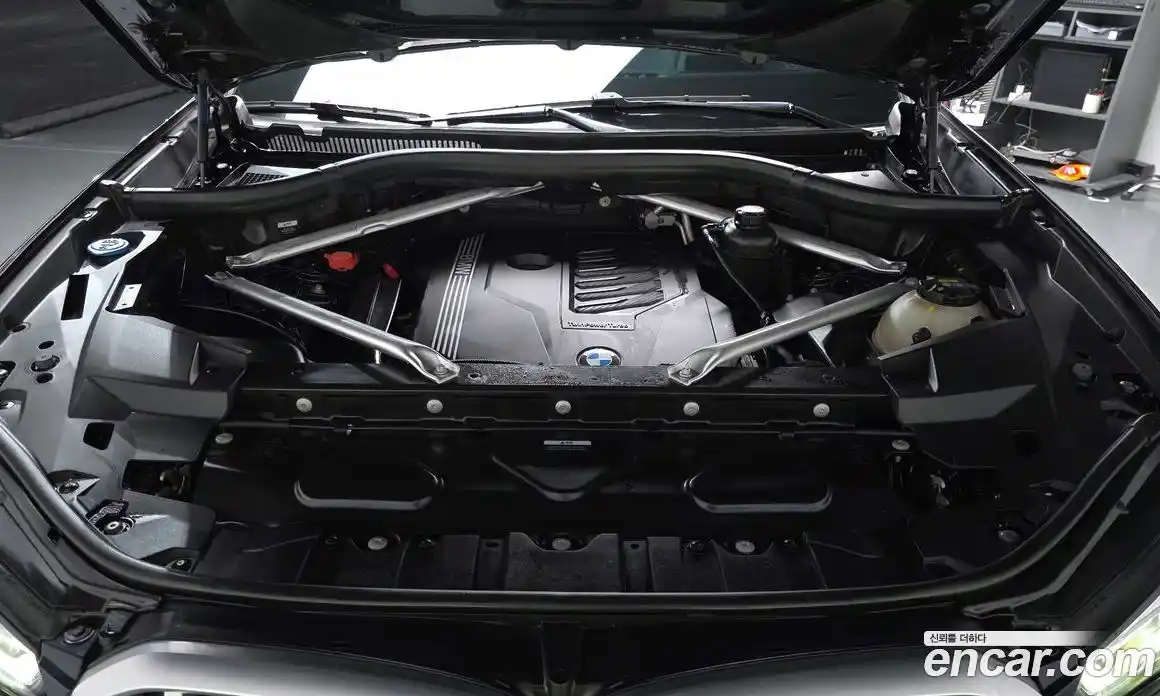 BMW X6 2022 3.0 Автомат в Москве № 529061, фото 5