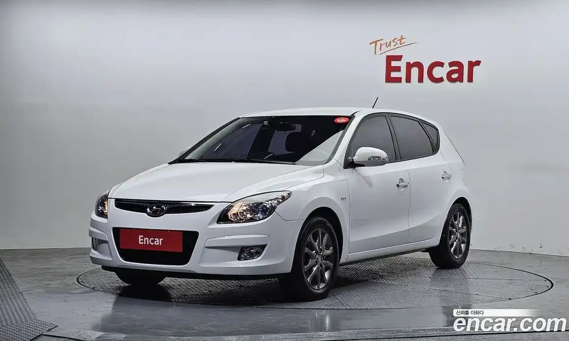 Hyundai i30 2011 1.6 Автомат в Москве № 529968, фото 1