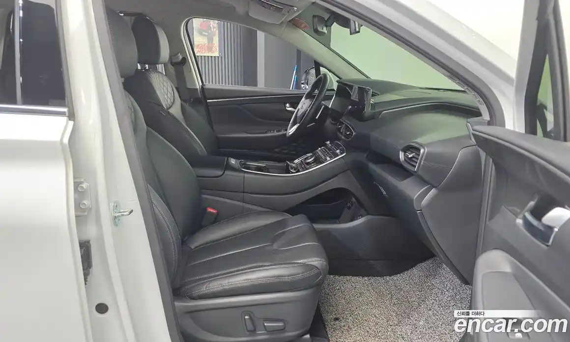 Hyundai Santa Fe 2023 2.2 Автомат в Москве № 531384, фото 10