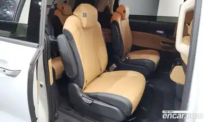 Kia Canival 2023 3.5 Автомат в Москве № 532129, миниатюра 11