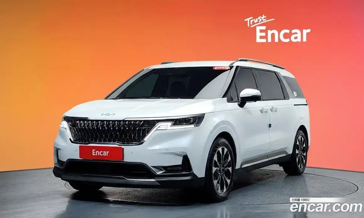 Kia Canival 2023 3.5 Автомат в Москве № 532129, фото 20