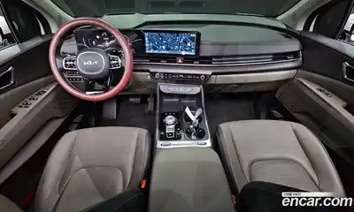 Kia Canival 2024 2.2 Автомат в Москве № 532878, миниатюра 7