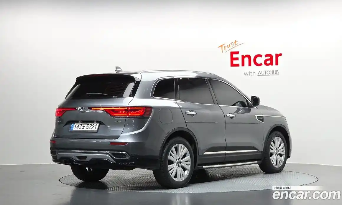 Renault QM6 2021 2.0 Автомат в Москве № 533411, фото 2