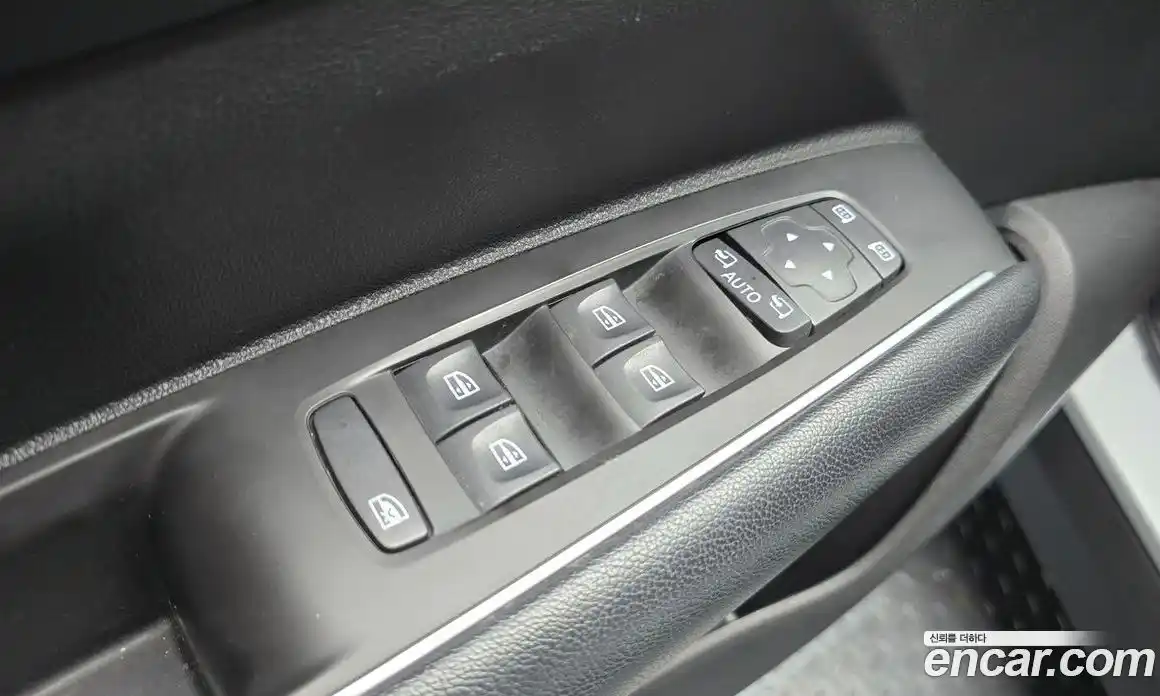 Renault QM6 2023 2.0 Автомат в Москве № 533873, фото 14