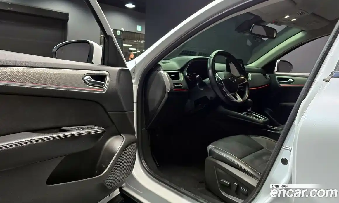 Renault XM3 2023 1.6 Автомат в Москве № 533931, фото 11