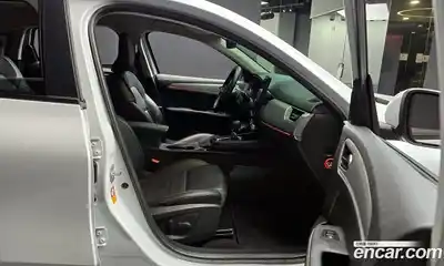 Renault XM3 2023 1.6 Автомат в Москве № 533931, миниатюра 10