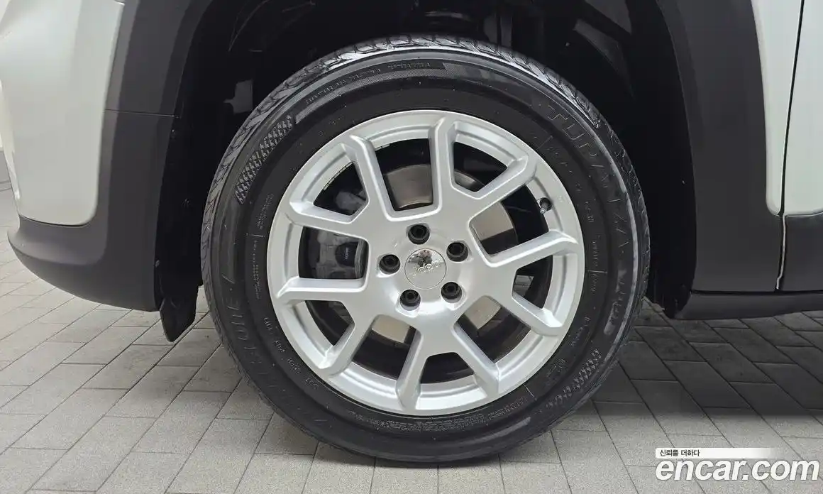 Jeep Renegade 2019 2.4 Автомат в Москве № 534768, фото 5