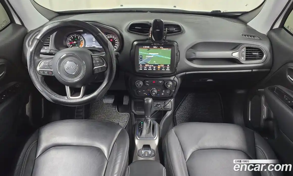 Jeep Renegade 2019 2.4 Автомат в Москве № 534768, фото 7
