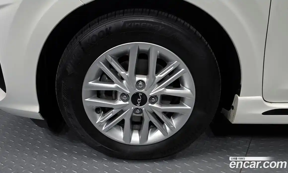 Kia Morning 2022 1.0 Автомат в Москве № 534900, фото 5