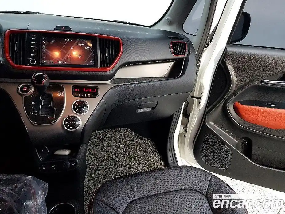 Kia Ray 2021 1.0 Автомат в Москве № 535452, фото 10