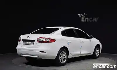 Renault SM3 2018 1.6 Автомат в Москве № 535609, миниатюра 2
