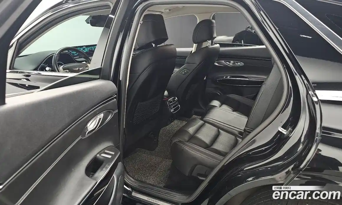 Genesis GV70 2021 2.2 Автомат в Москве № 536734, фото 12