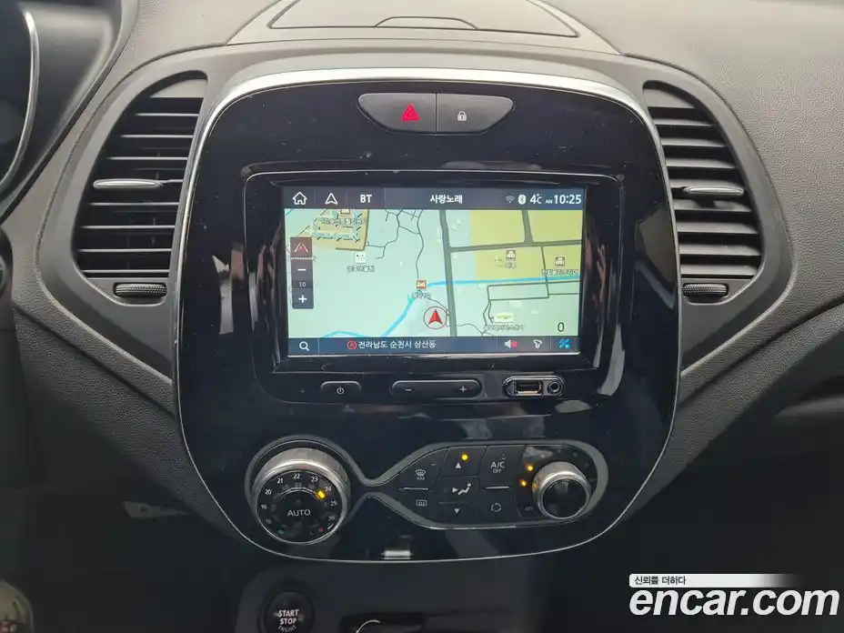 Renault QM3 2018 1.5 Автомат в Москве № 537191, фото 11