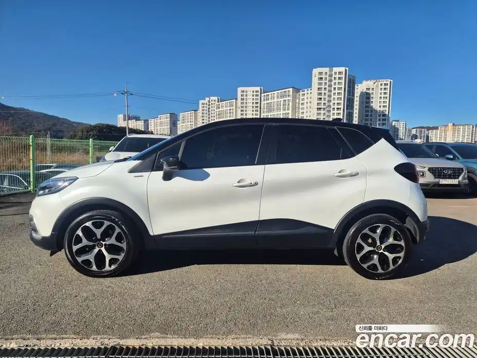 Renault QM3 2018 1.5 Автомат в Москве № 537191, фото 4