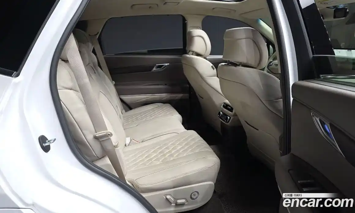 Genesis GV80 2021 3.0 Автомат в Москве № 537278, фото 12