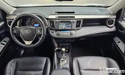 Toyota RAV4 2015 2.5 Автомат в Москве № 537398, миниатюра 7