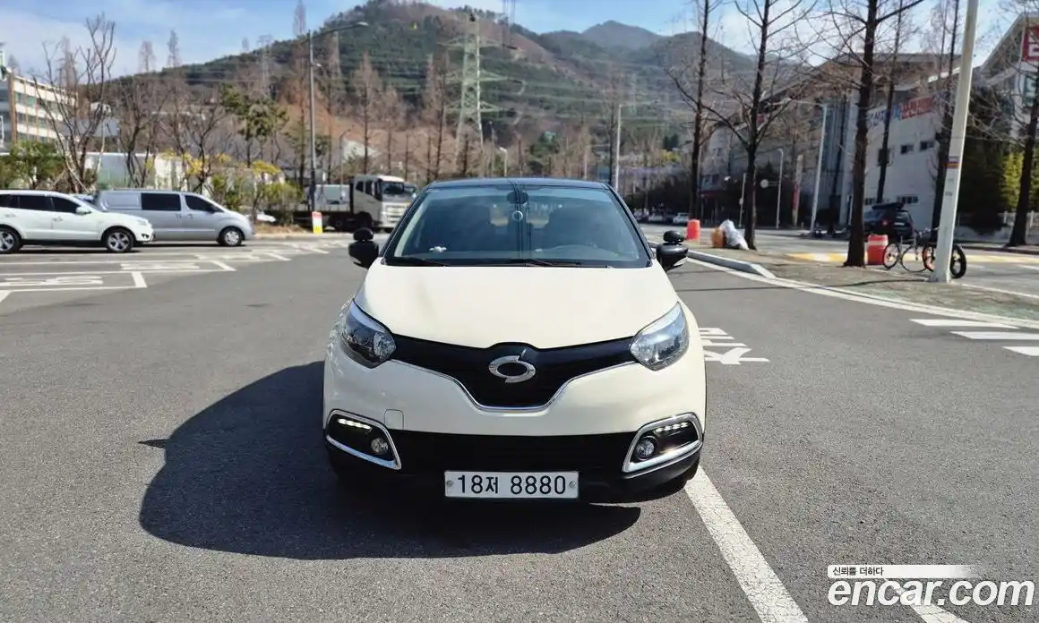 Renault QM3 2014 1.5 Автомат в Москве № 537505, фото 2