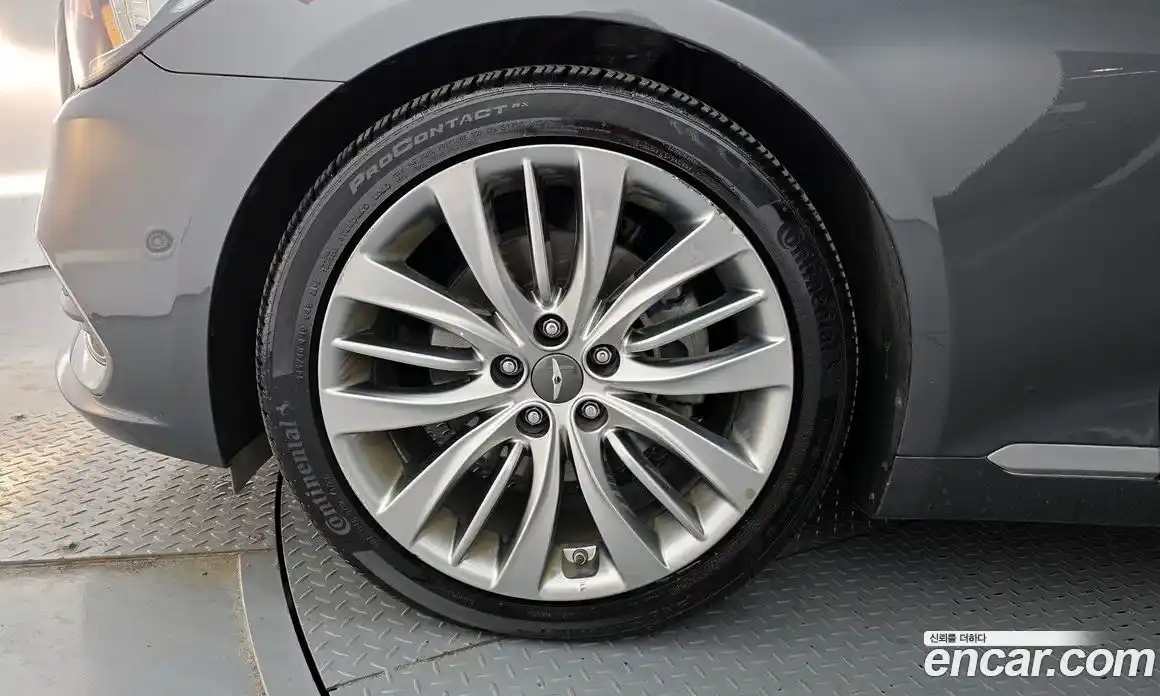 Genesis G80 2018 3.3 Автомат в Москве № 537599, фото 5