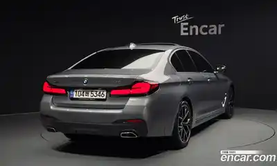 BMW 5-Series 2023 2.0 Автомат в Москве № 538140, миниатюра 2