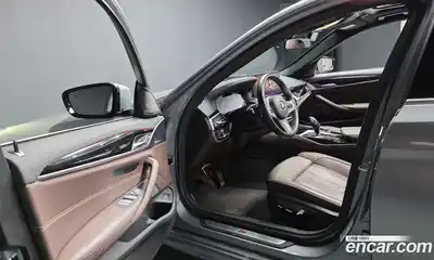 BMW 5-Series 2023 2.0 Автомат в Москве № 538140, миниатюра 10