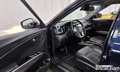 SsangYong TIBOLI 2015 1.6 Автомат в Москве № 539382, миниатюра 10