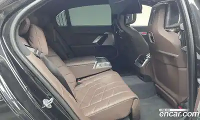 BMW 7-Series 2023 3.0 Автомат в Москве № 539804, миниатюра 12