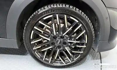 Mini Cooper 2025 2.0 Автомат в Москве № 540659, миниатюра 5