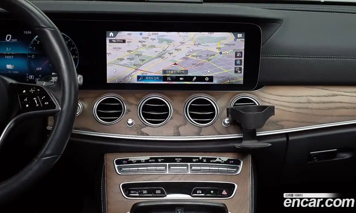 Mercedes-Benz E-Class 2021 2.0 Автомат в Москве № 543084, фото 14